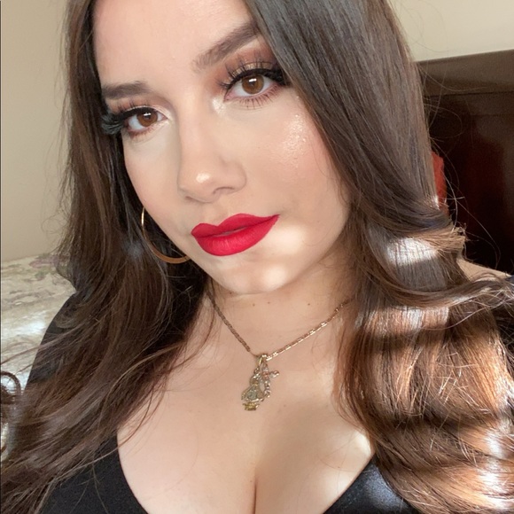 Meet your Posher, Guadalupe - Picture 1 of 1